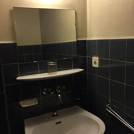 Studio Flat